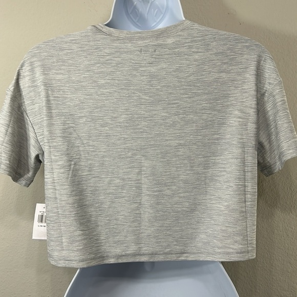 Old Navy Girls Active Breathe On Short Sleeve Crop Shirt Heather Gray L 10-12 - Picture 2 of 5
